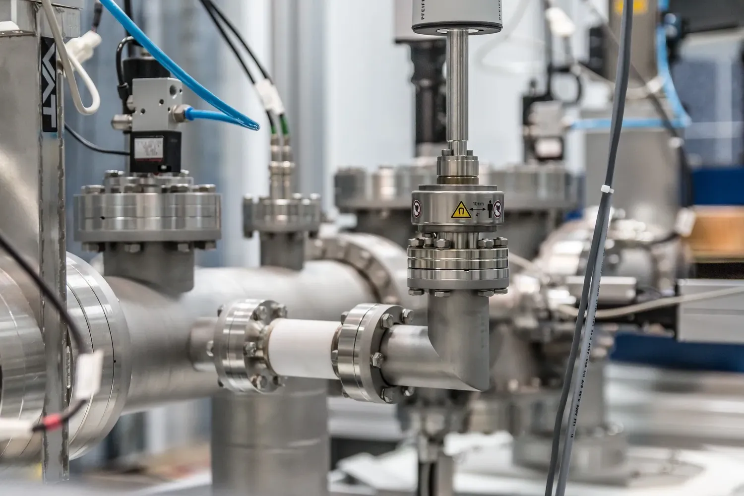 Stainless-steel bioprocessing equipment